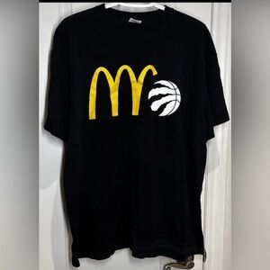 MENS Large McDonald's Toronto Raptors Mashup NBA Basketball T-Shirt